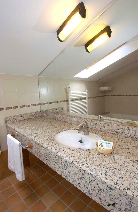 Hotel Turpi 2*
